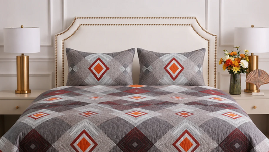 CUBICAL RED PRINTED BEDSHEET